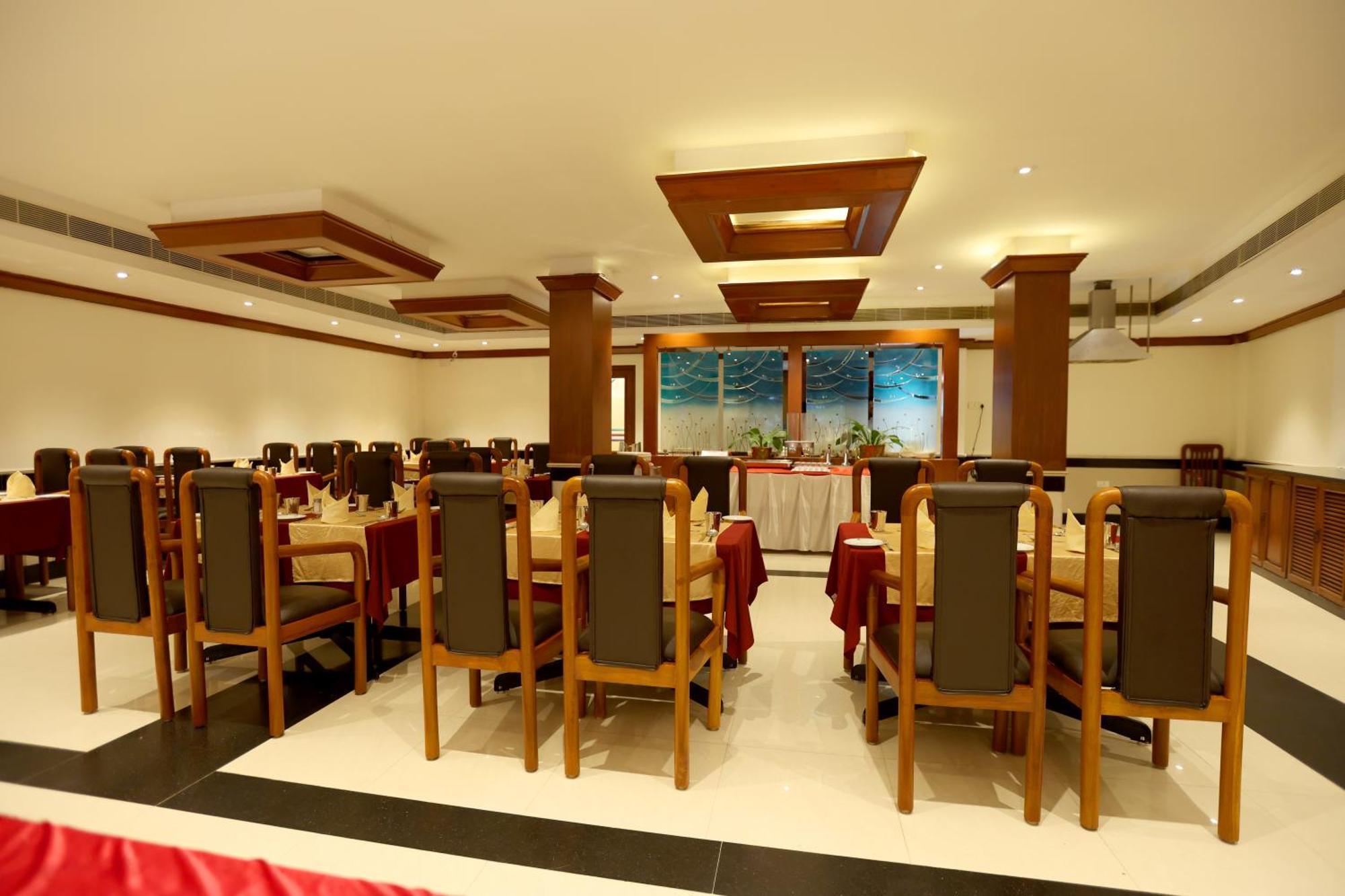 Breeze Residency 호텔 Tiruchirappalli 외부 사진